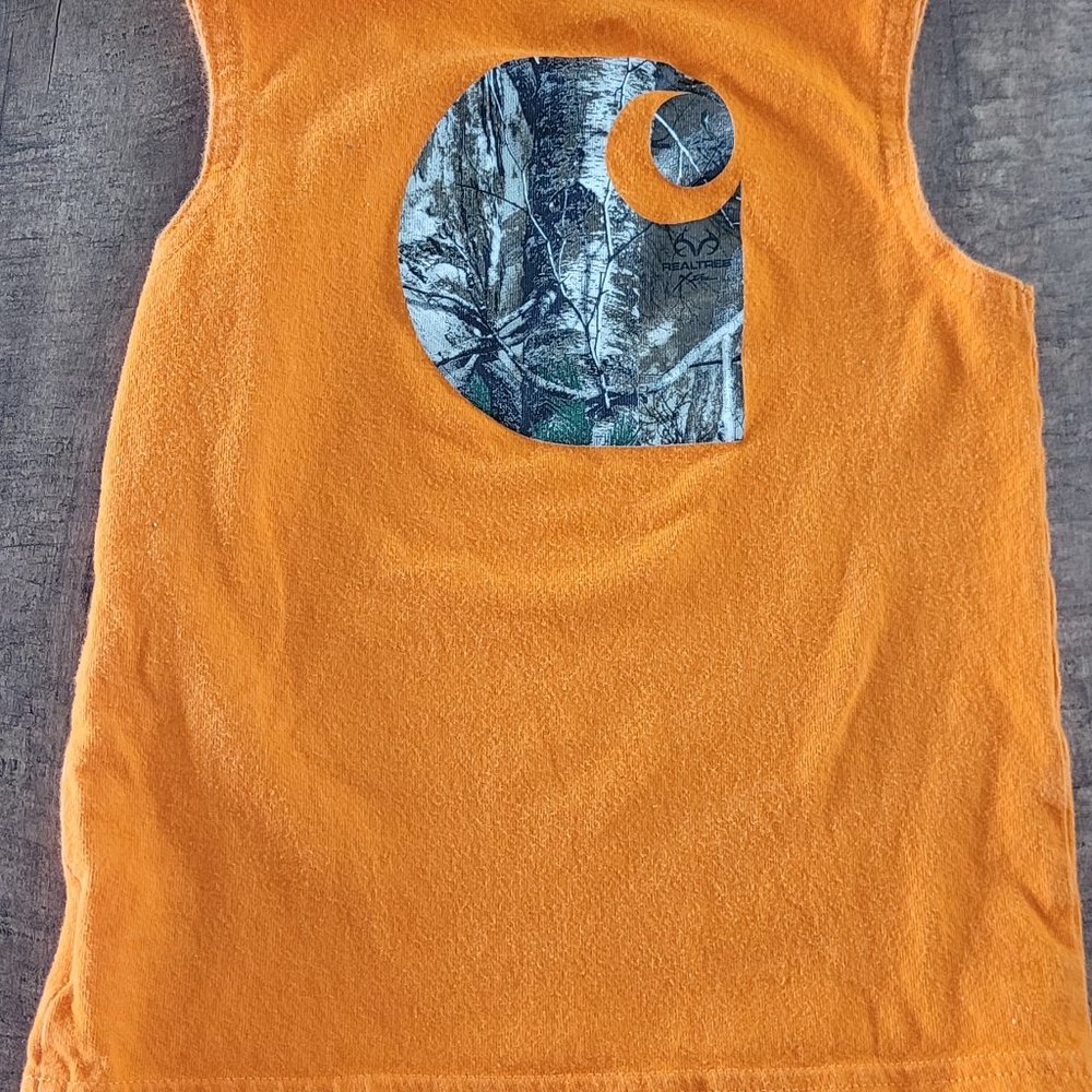 Boys carhartt tank and jeans - Picture 2 of 4
